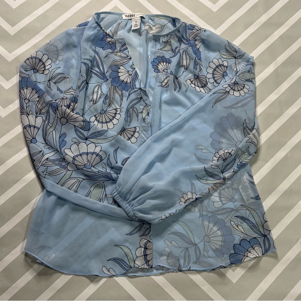 White House Black Market Blue Floral Sheer Long Sleeve Blouse